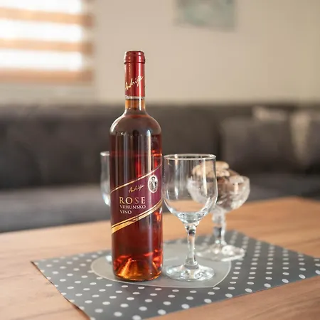 Elegance Апартаменты